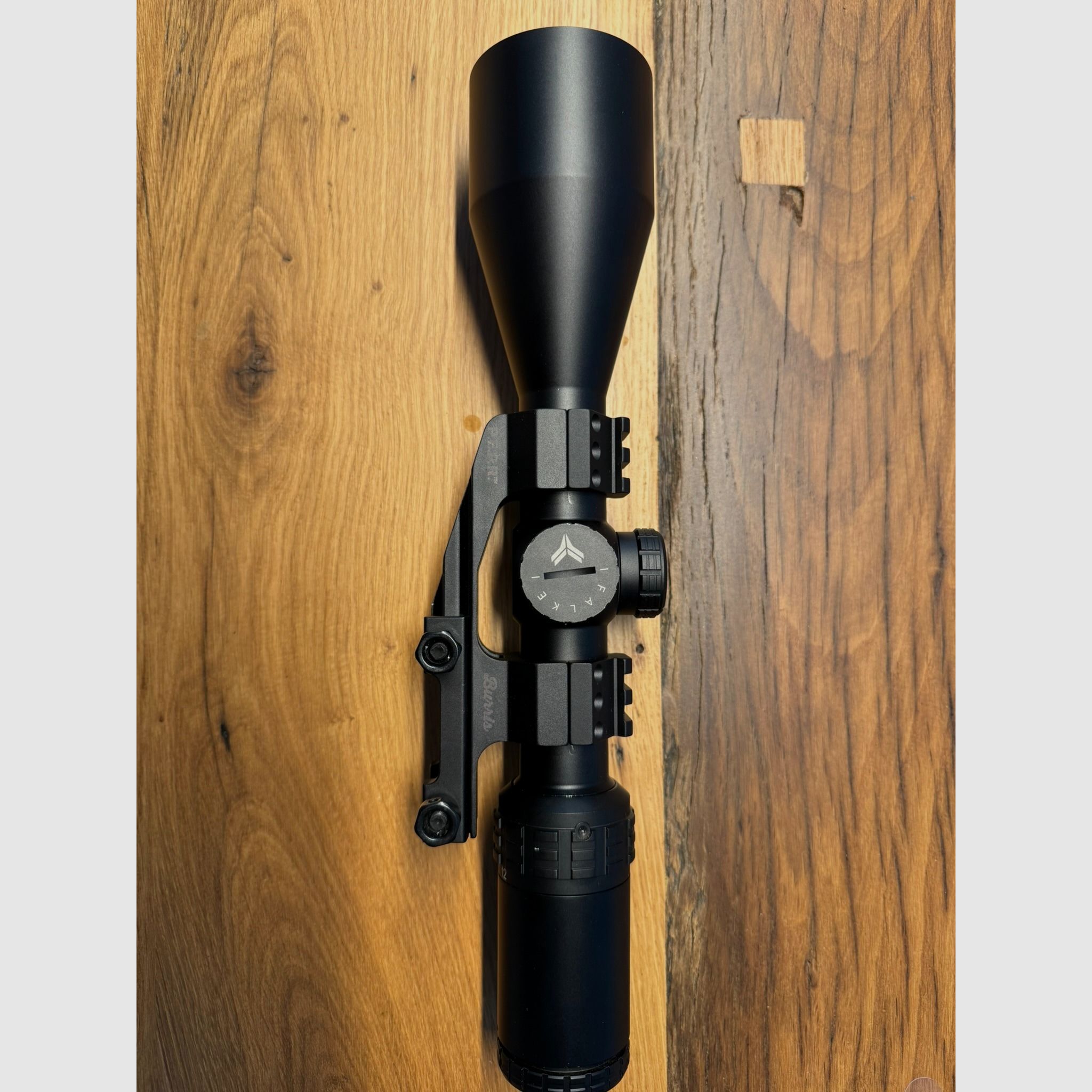 Falke 3 - 12 x 56 L4 lunette de tir incluant la montage de bloc Burris P.E.P.R