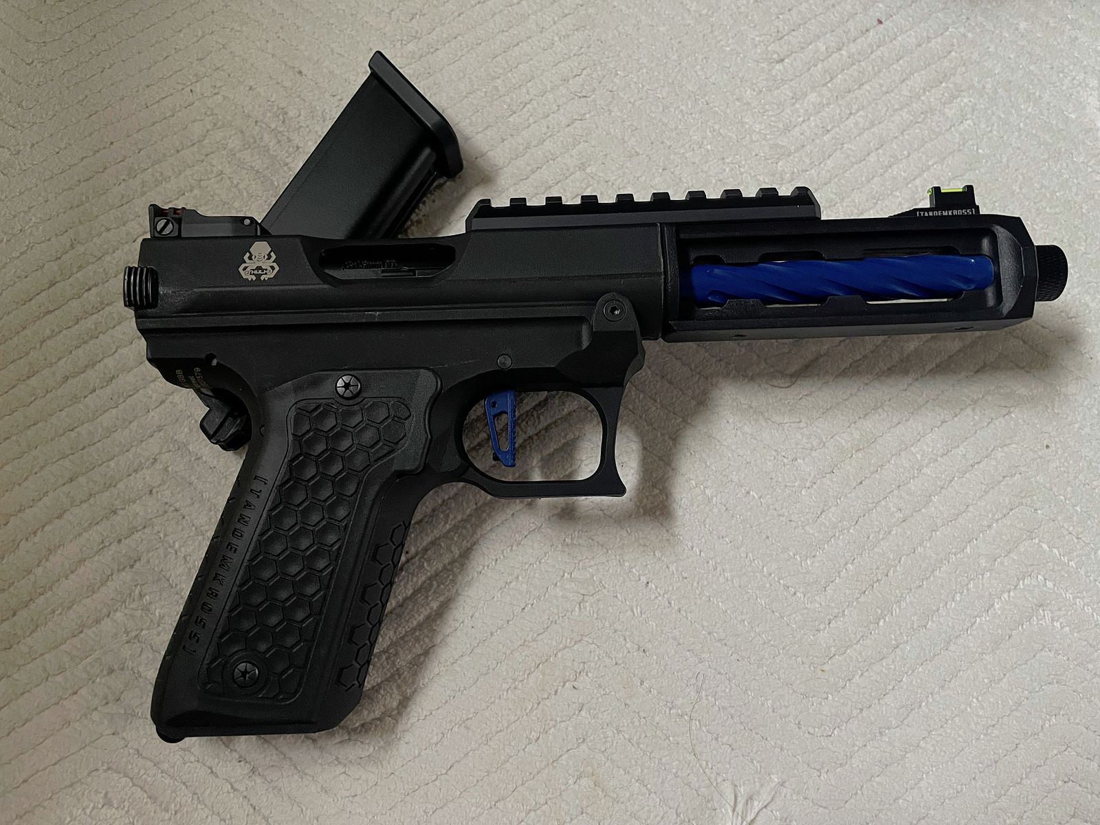 Lancer Tandemkross Cthulhu GBB