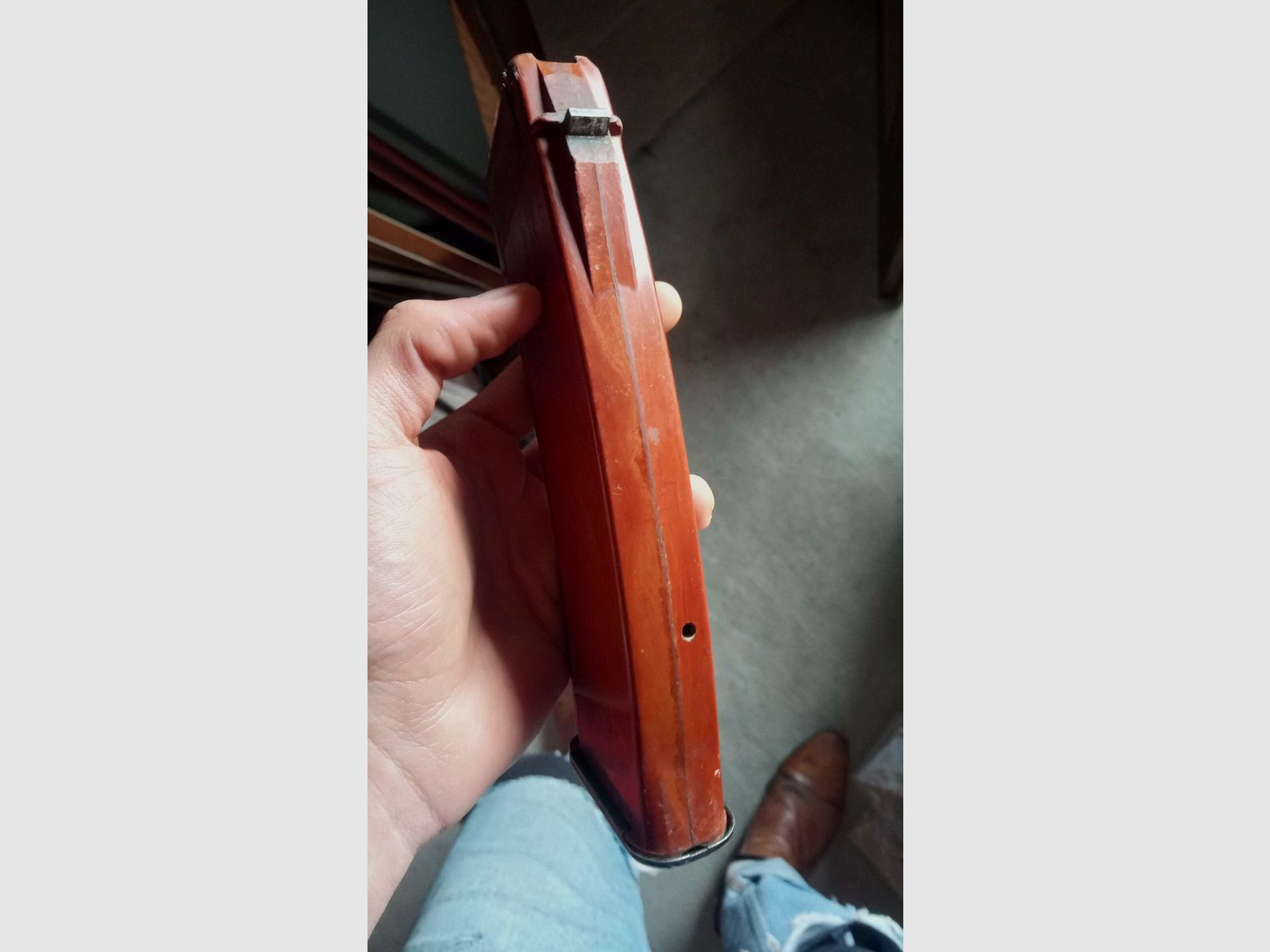 ost-deutsches MPi-74 / AK74 Deko Magazin aus AG4 Glasfaser Bakelit (unbrauchbar/deaktiviert)   // DDR NVA / Yunker