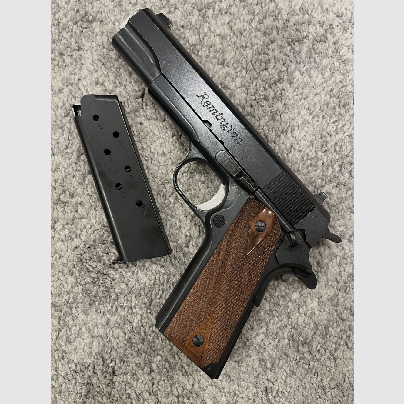 Remington 1911 R1, immagine 3 di 10