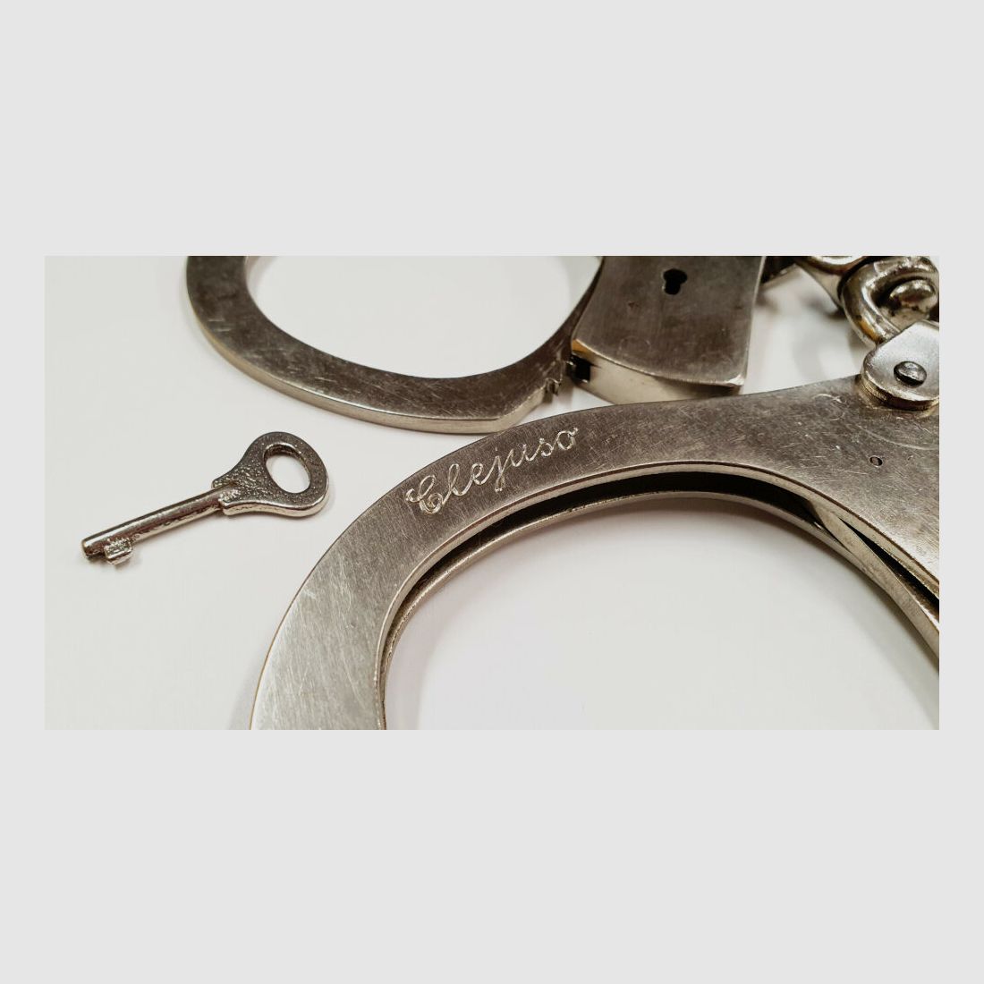 CLEJUSO Clemen & Jung e.K. Menottes CLEJUSO No. 12 D, acier nickelé, fabriqué en Allemagne, d'occasion