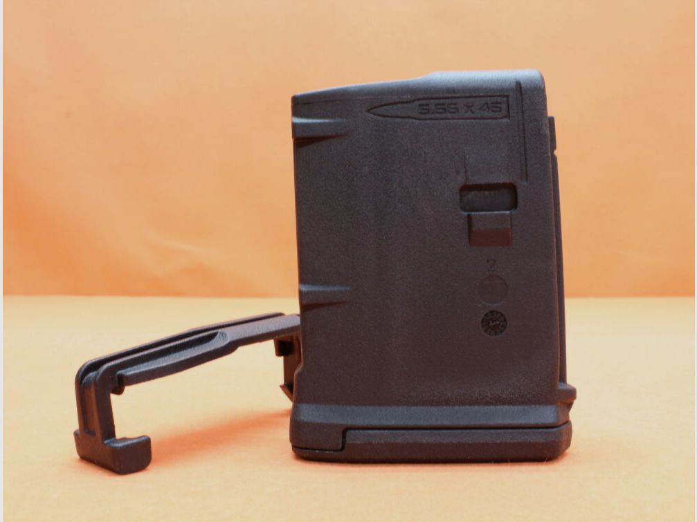 Magpul AR-15: Magazin Magpul PMAG 10-Schuss (MAG559-BLK) Gen.M3 Polymer Black .223Rem Geeignet z.B. für Waffen Typ AR15/ OA-15/ SIG516/ SIG M400/ HERA THE15th, Bild 2 von 3