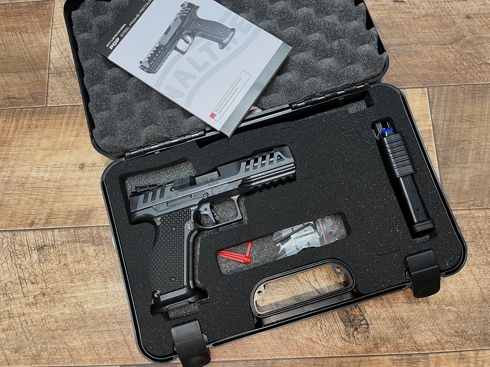 Walther PDP SF Match Black Ribbon 9mm - immediately available near Nuremberg