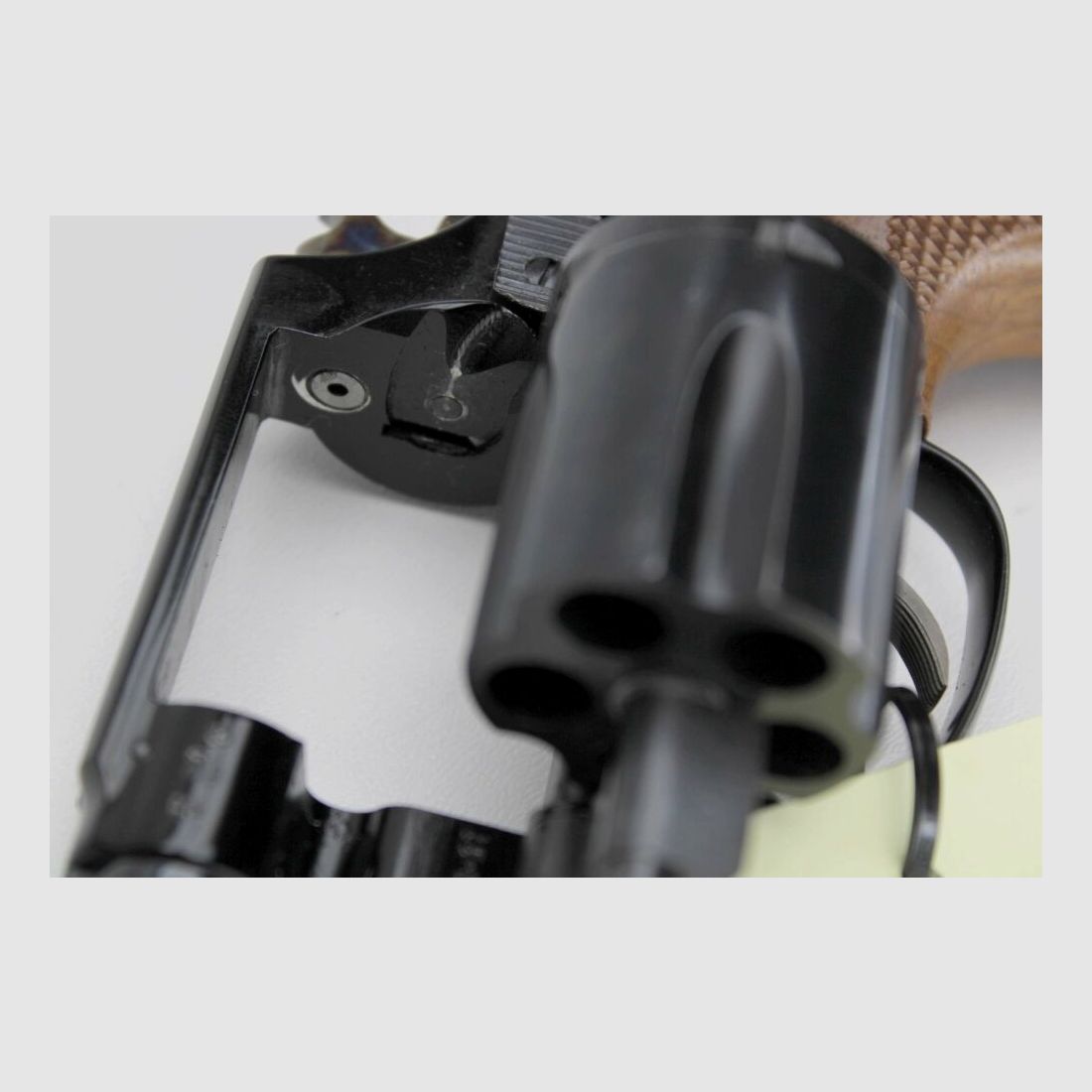 Revolver Smith & Wesson 37 Airweight .38Special