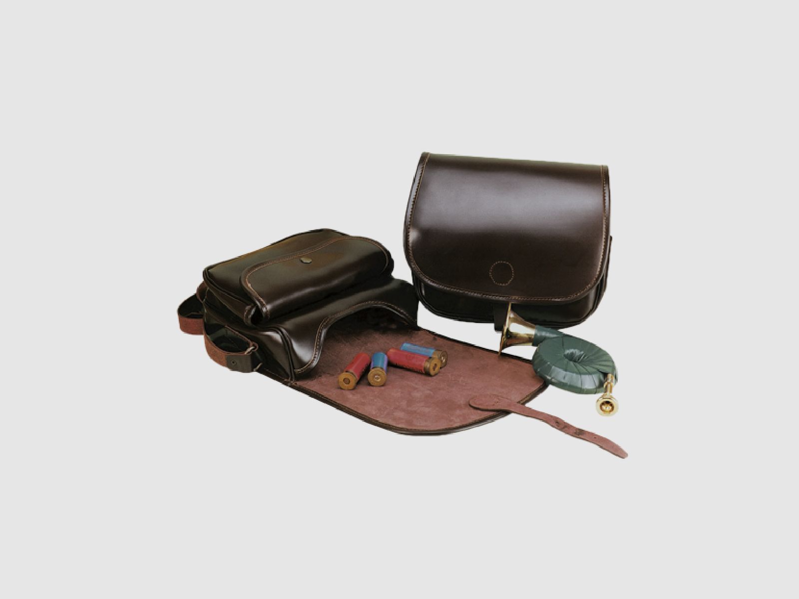 JAGDTASCHE Classik aus Rindleder Braun mit Vortasche