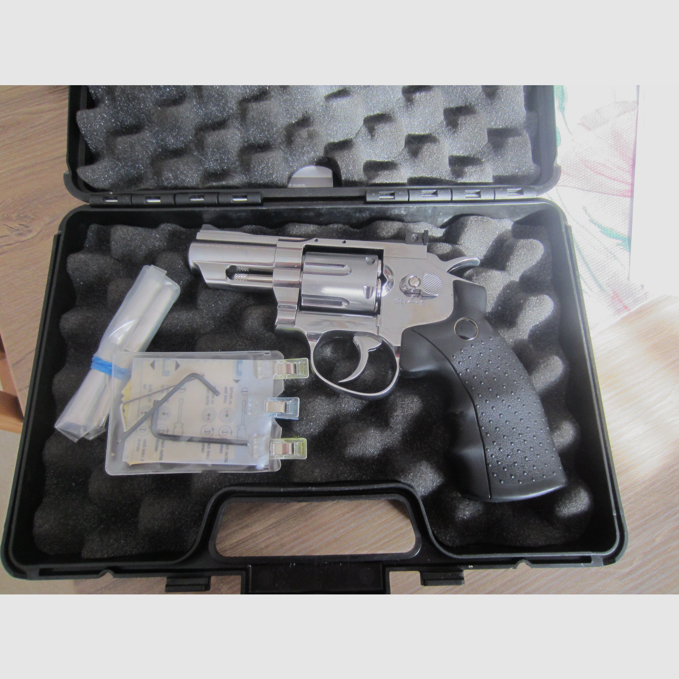 Umarex Legends S25 CO2 Revolver