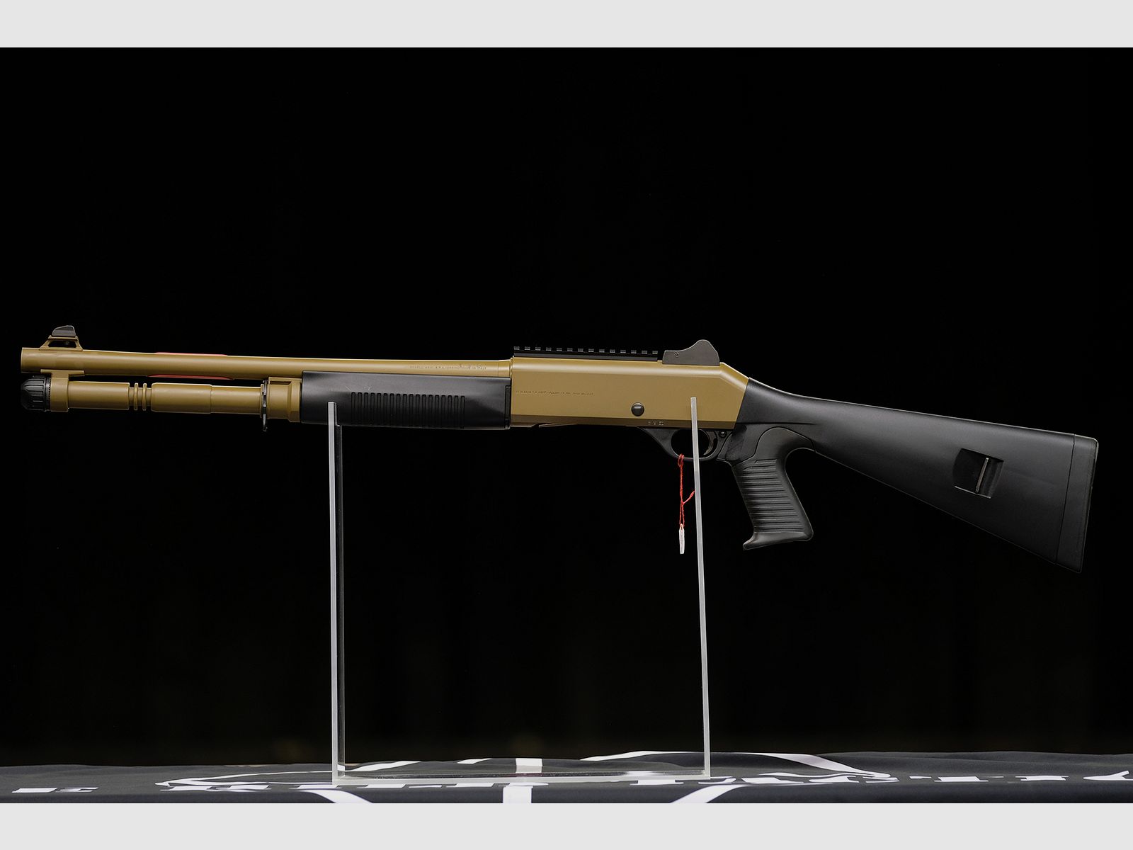 Benelli M4 Super 90, image 1 of 6