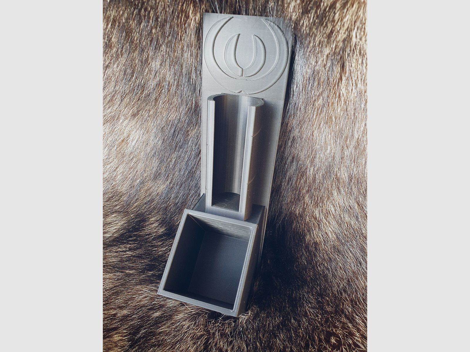 Magnetische Magazin- und Verschlusskopfhalterung - z.B. für Blaser R8 / R93