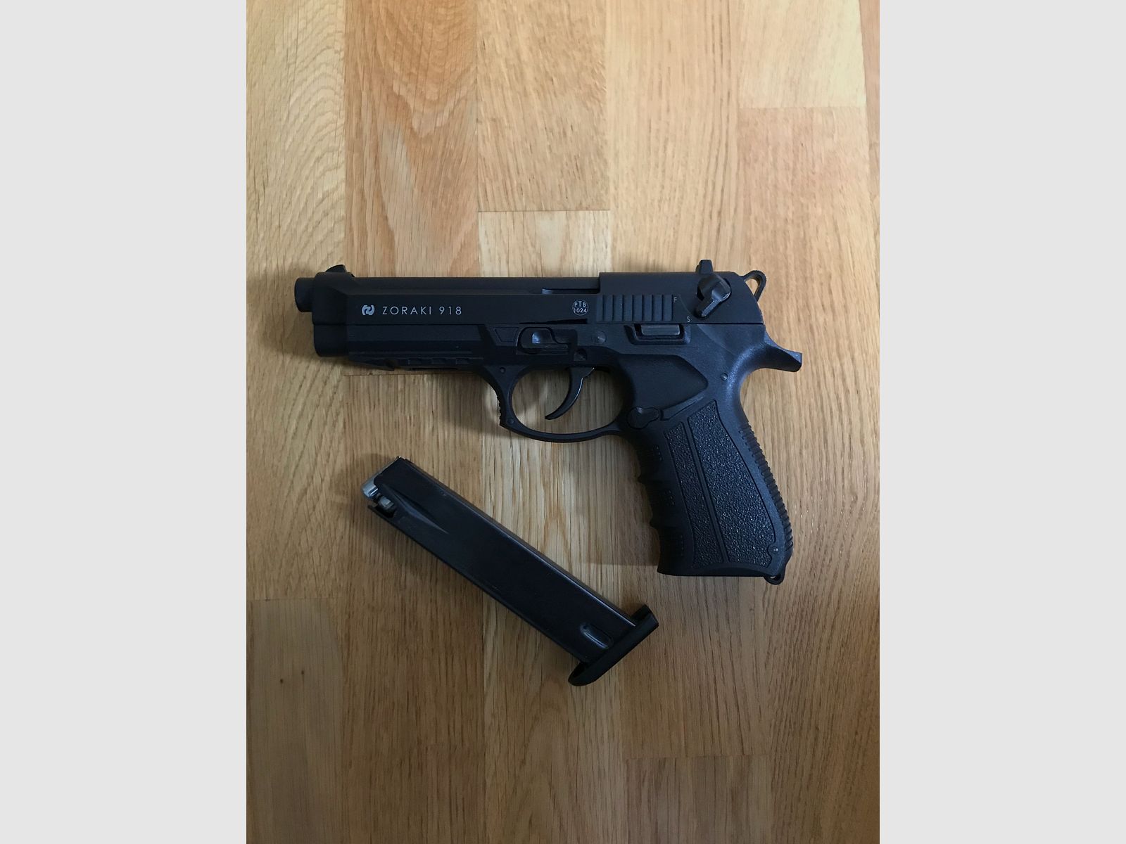 Zoraki 918 9mm P. A.