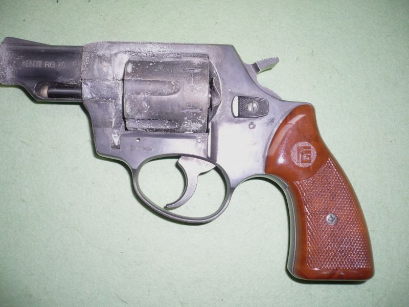 1 Gas- / Schreckschussrevolver Röhm RG 79, Kal. 9mm