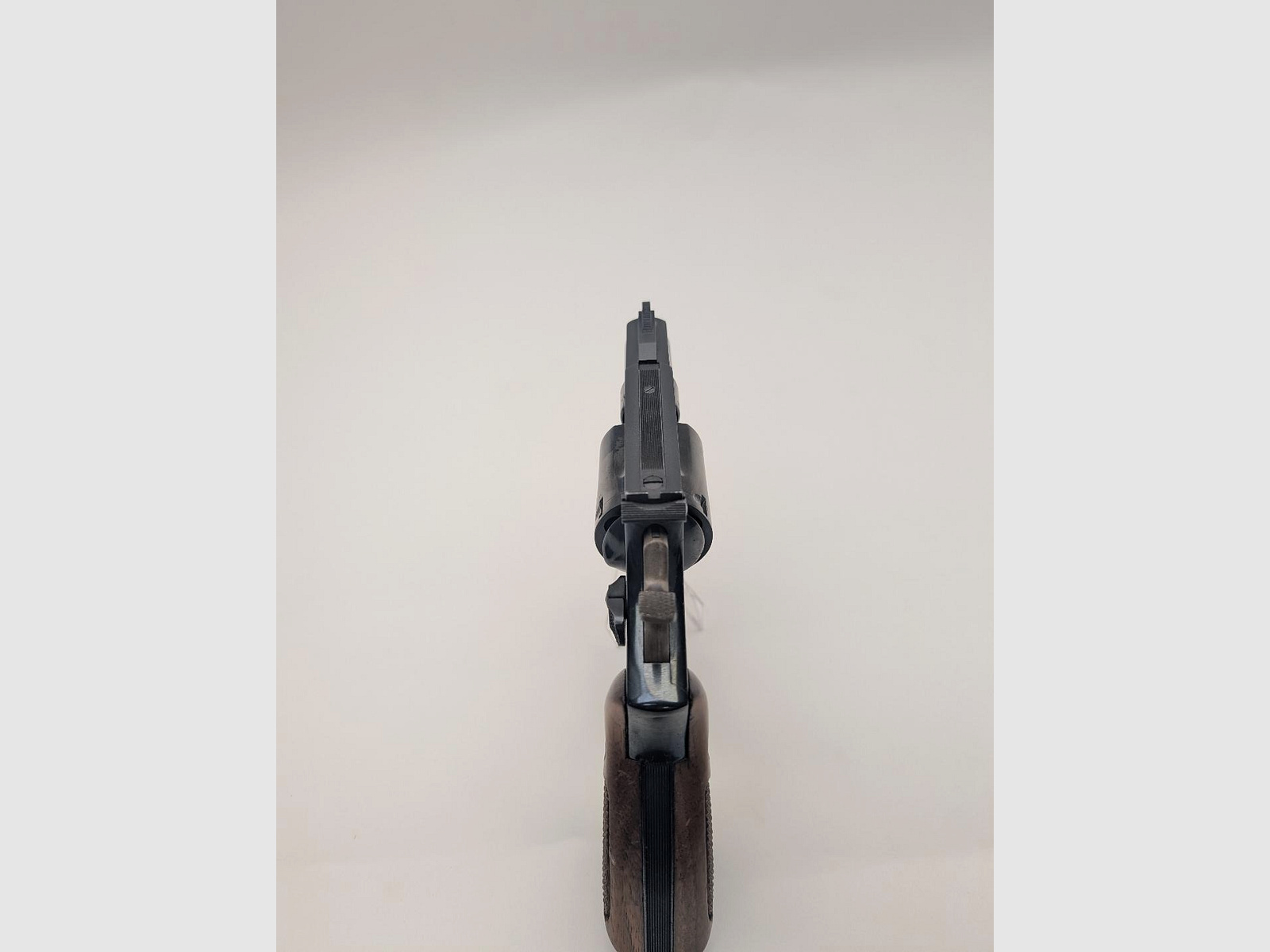 Smith and Wesson Revolver cal.38 Mod.15 Snub Nose 