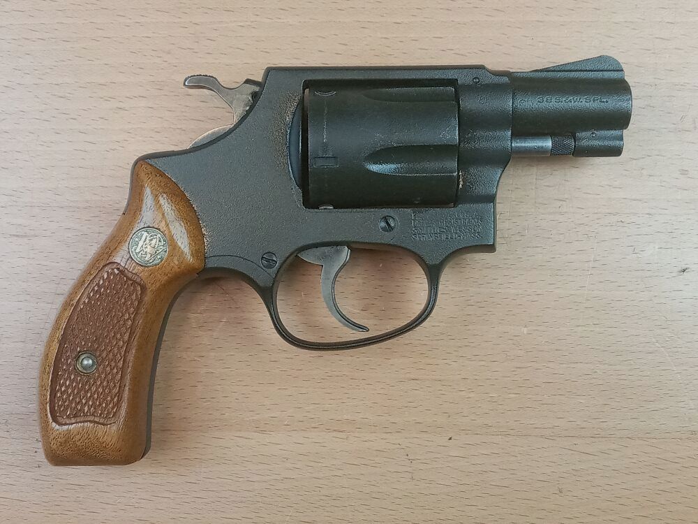 Smith & Wesson M 36, Bild 2 von 4
