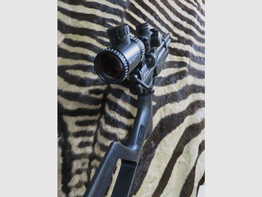 PCP-pistool CROSMAN Benjamin Marauder BP2220 kal. 5,5 mm – Vortex Crossfire II 1-4x24i richtkijker, afbeelding 7 van 8