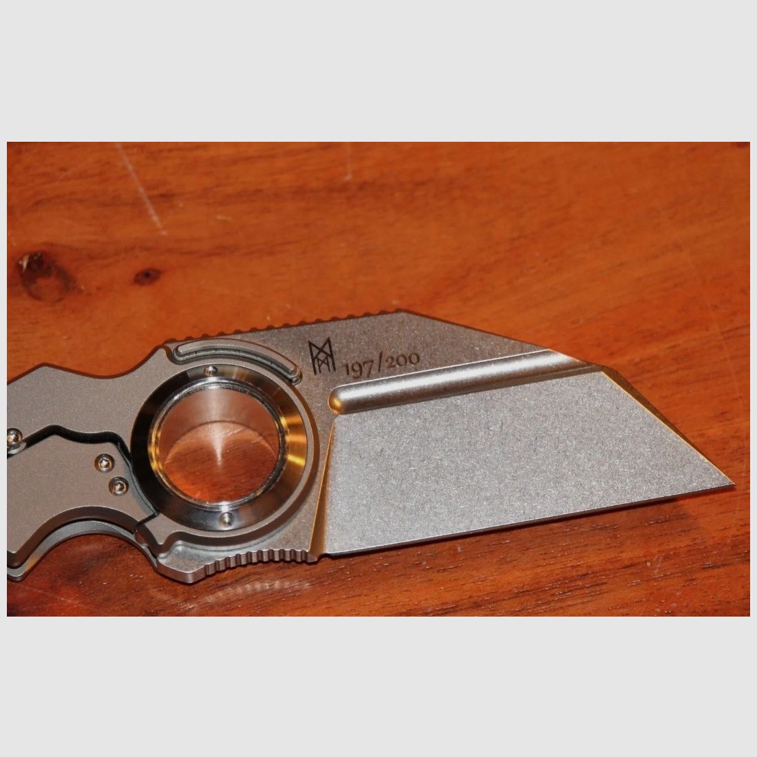 Midgards Messer Sleipnir V1 197/200, 200Stk wereldwijd, verzamelobject