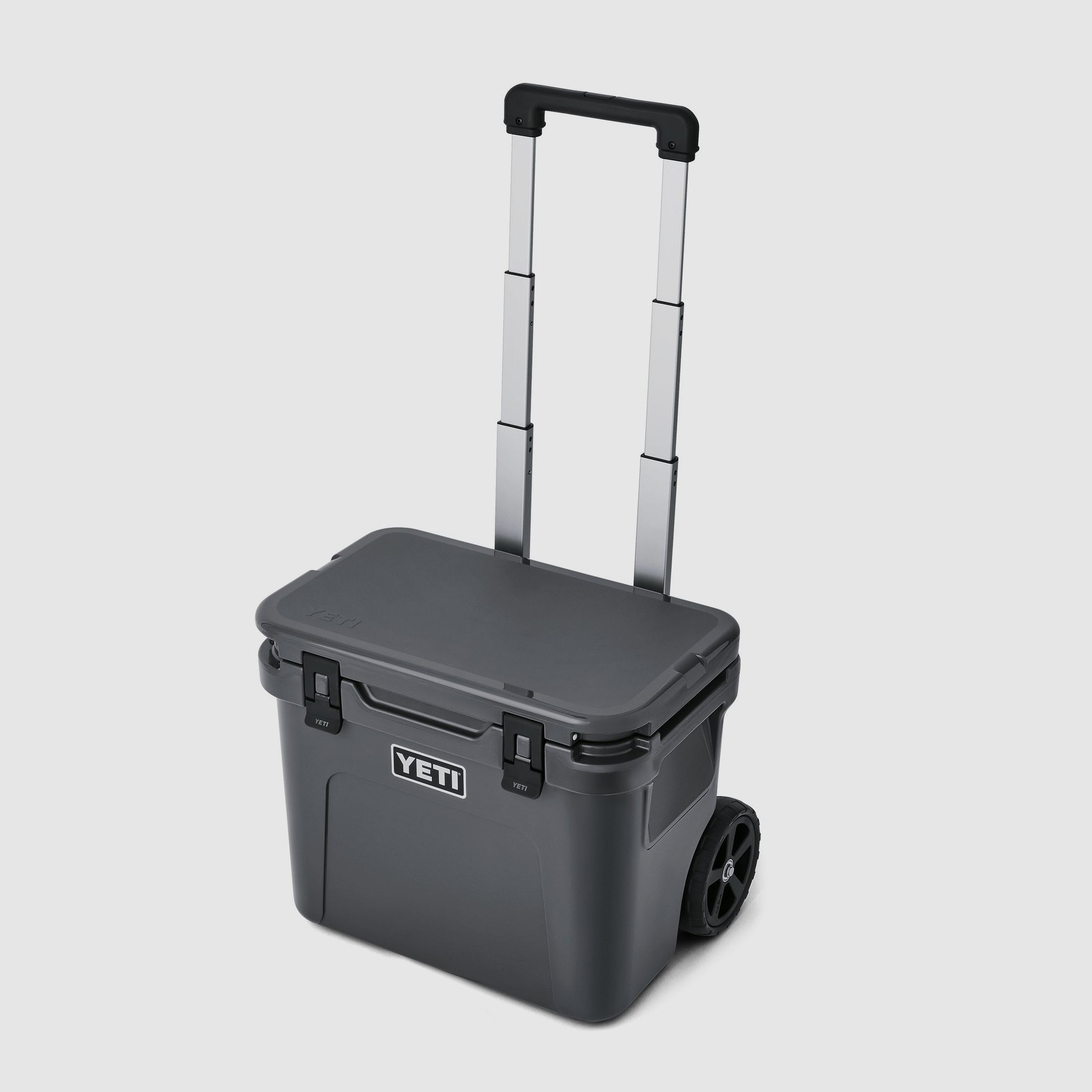 YETI® Kühlbox Roadie 32 - Charcoal, Bild 2 von 10