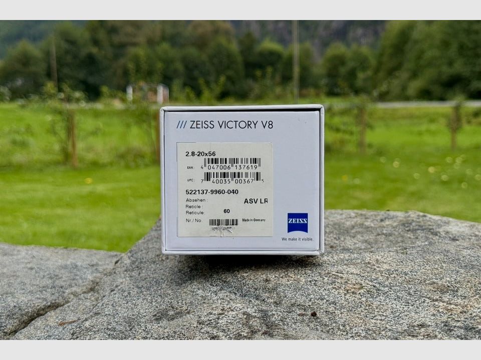 Telescopio Zeiss Victory V8 2.8-20x56