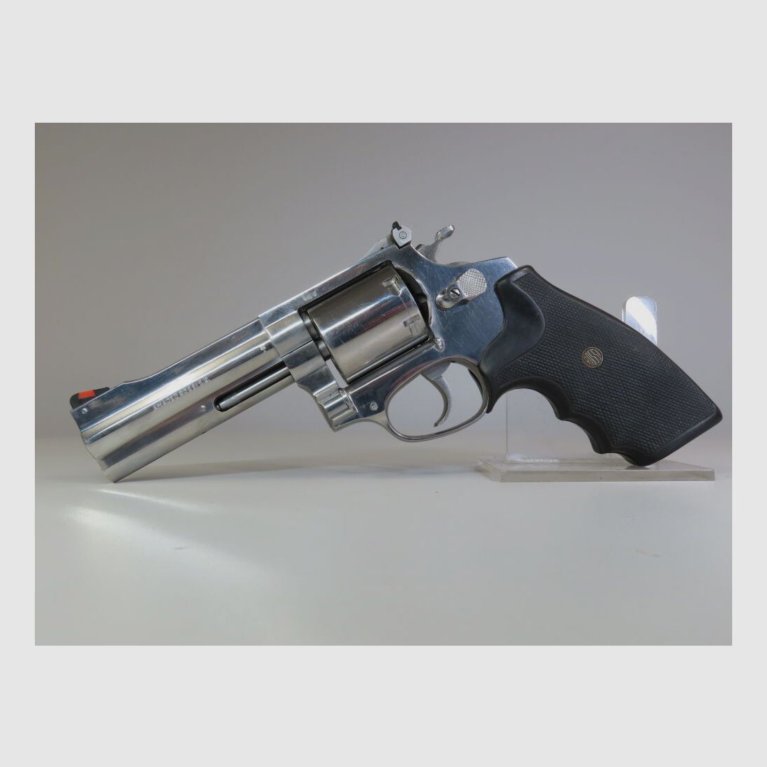 Rossi 711