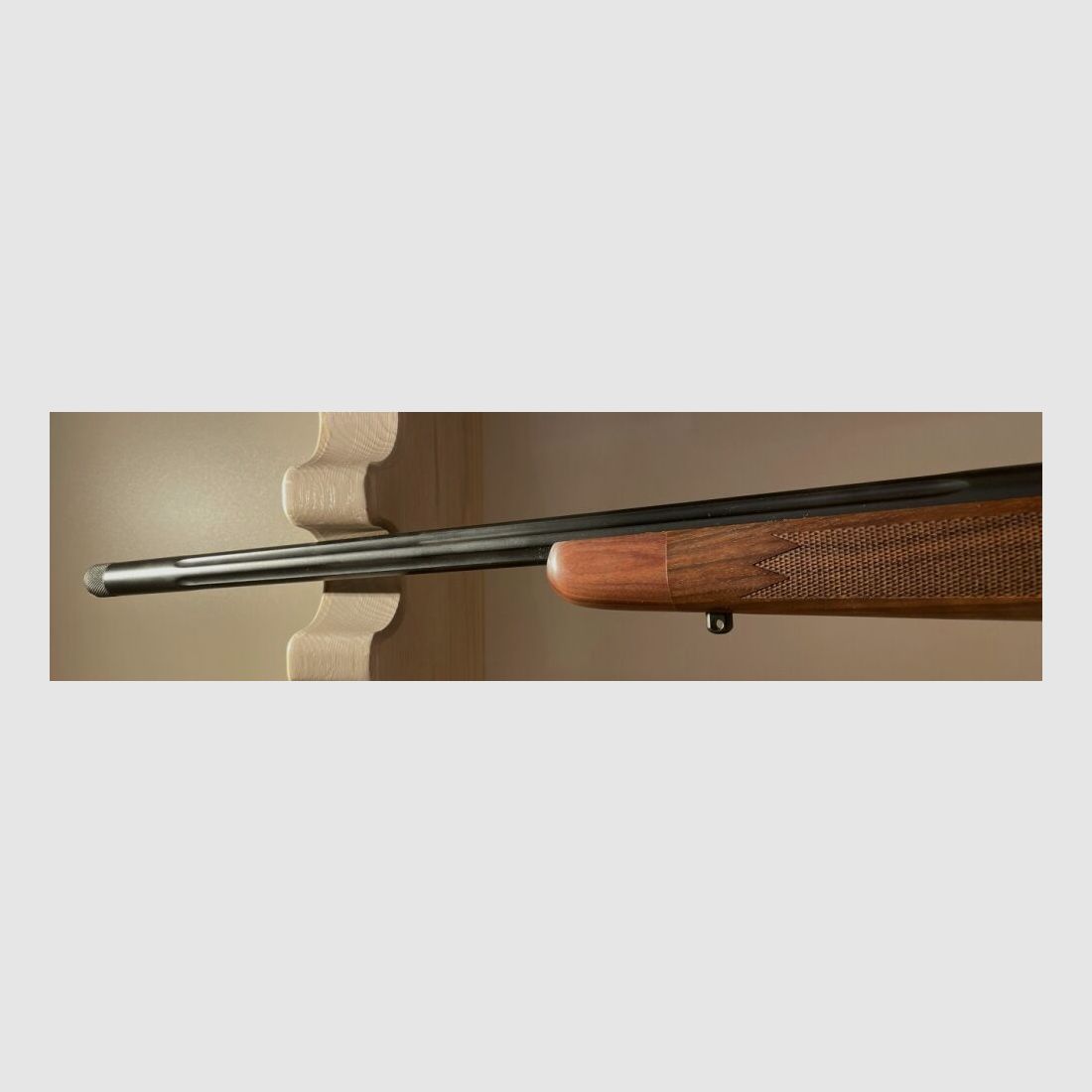 SAKO 85 GRIZZLY with thread
