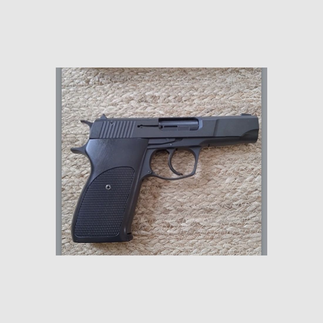 Röhm 725 zweite Generation + 3 Magazine