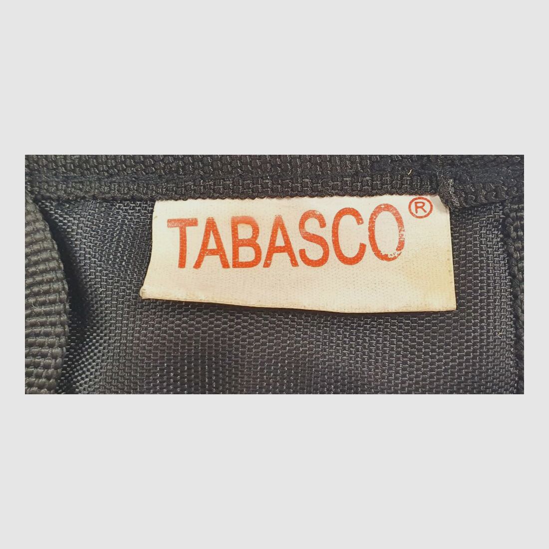 Tabasco originales Tabasco Holster in Flecktarn