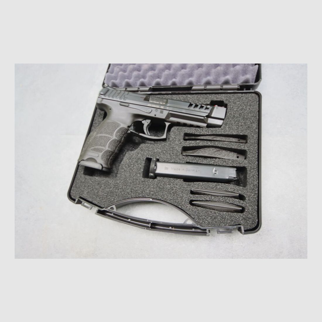 Heckler & Koch SFP9 L mit Paddle