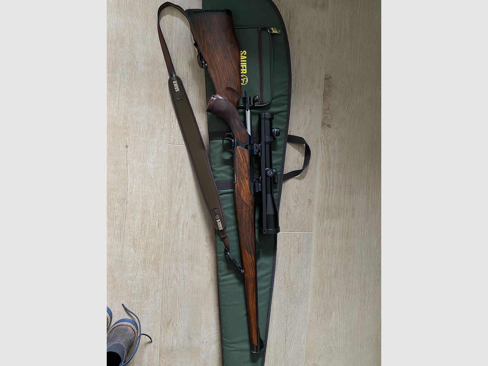 Sauer & Sohn 202 Stutzen 9,3x62 Sonderholz Schrankwaffe