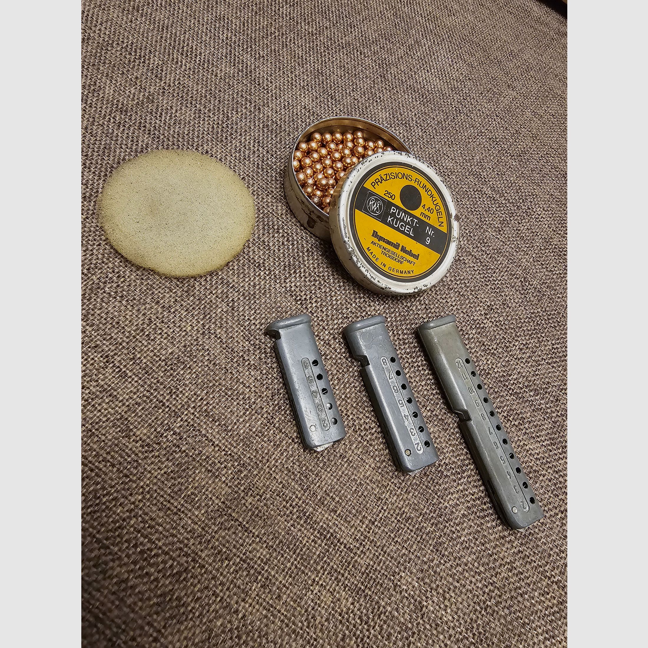 Haenel Suhl 310, Anschütz 275 Magazine Suhl + balles à point