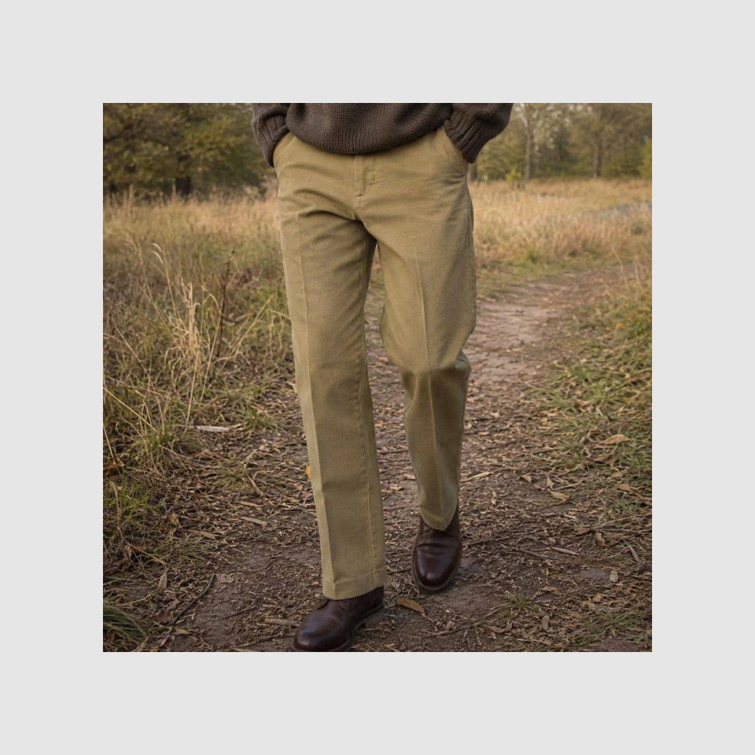 Yorkley Moleskin Hose Beige - Walker & Hawkes, Bild 1 von 8