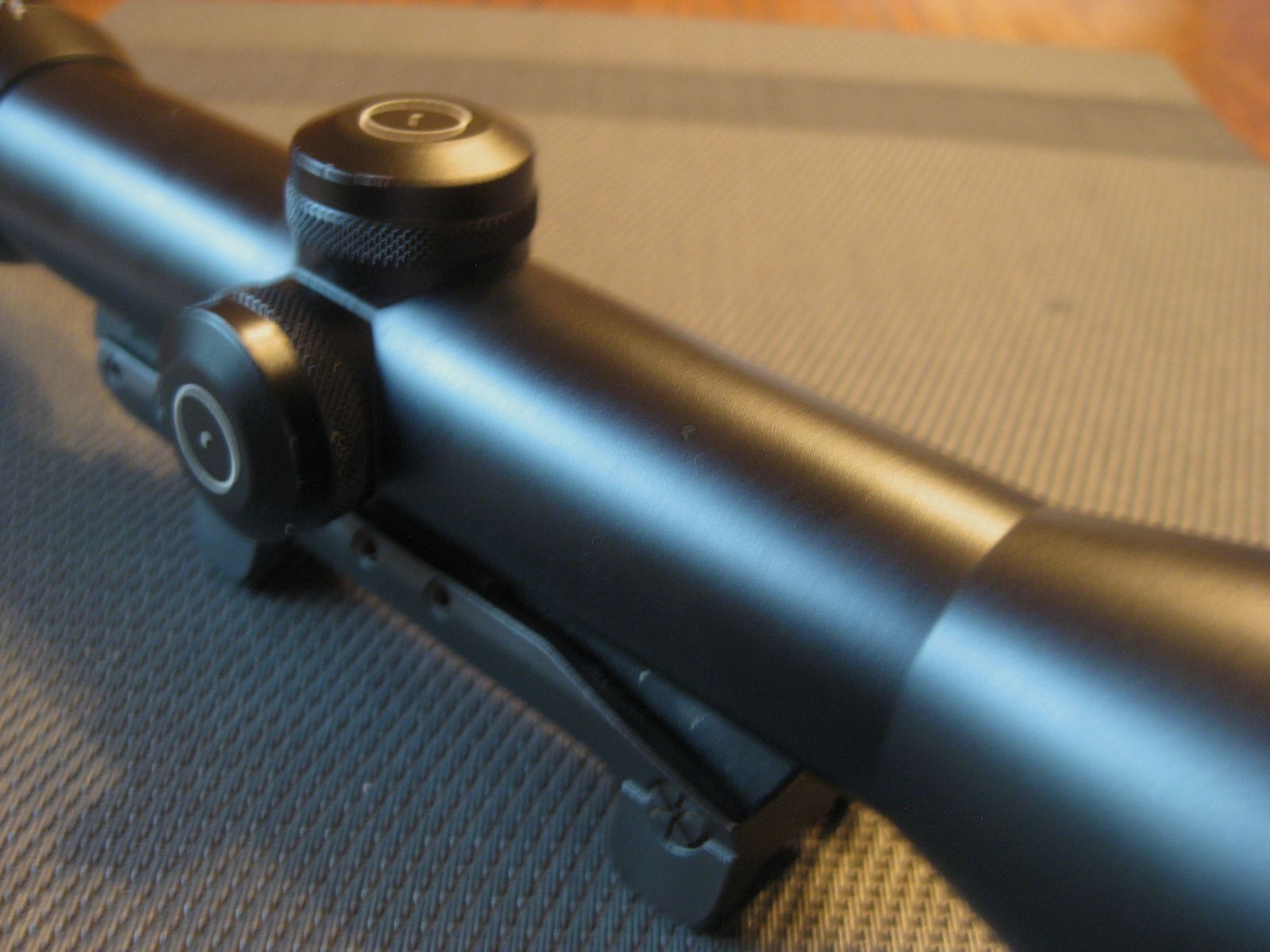 KLASSIKER = Schmidt&Bender 2,5-10x56 Absehen-4 mit Schiene und original Blaser-Sattelmontage für Blaser und Sauer 505 passend !! KEIN ZEISS-SWAROVSKI-LEICA-DD-MINOX-GPO usw.