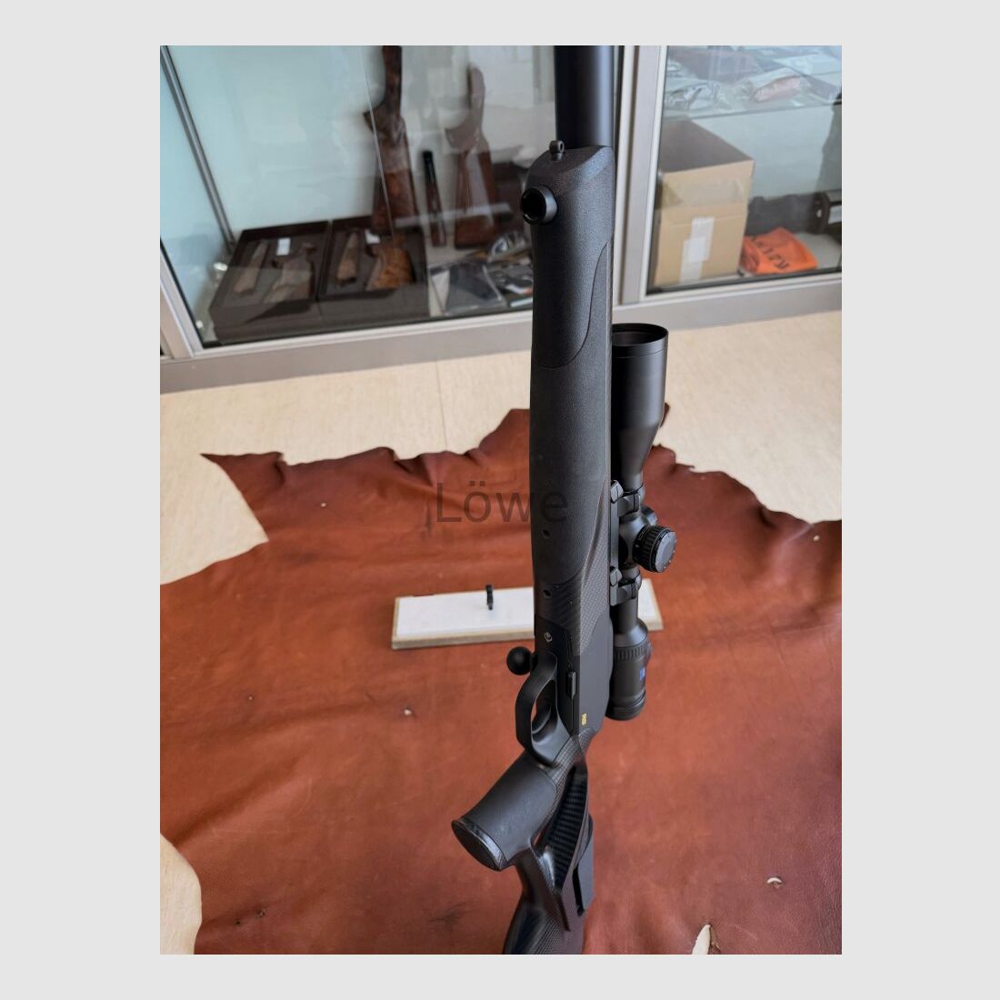 Blaser R8 Ultimate Silence Carbon