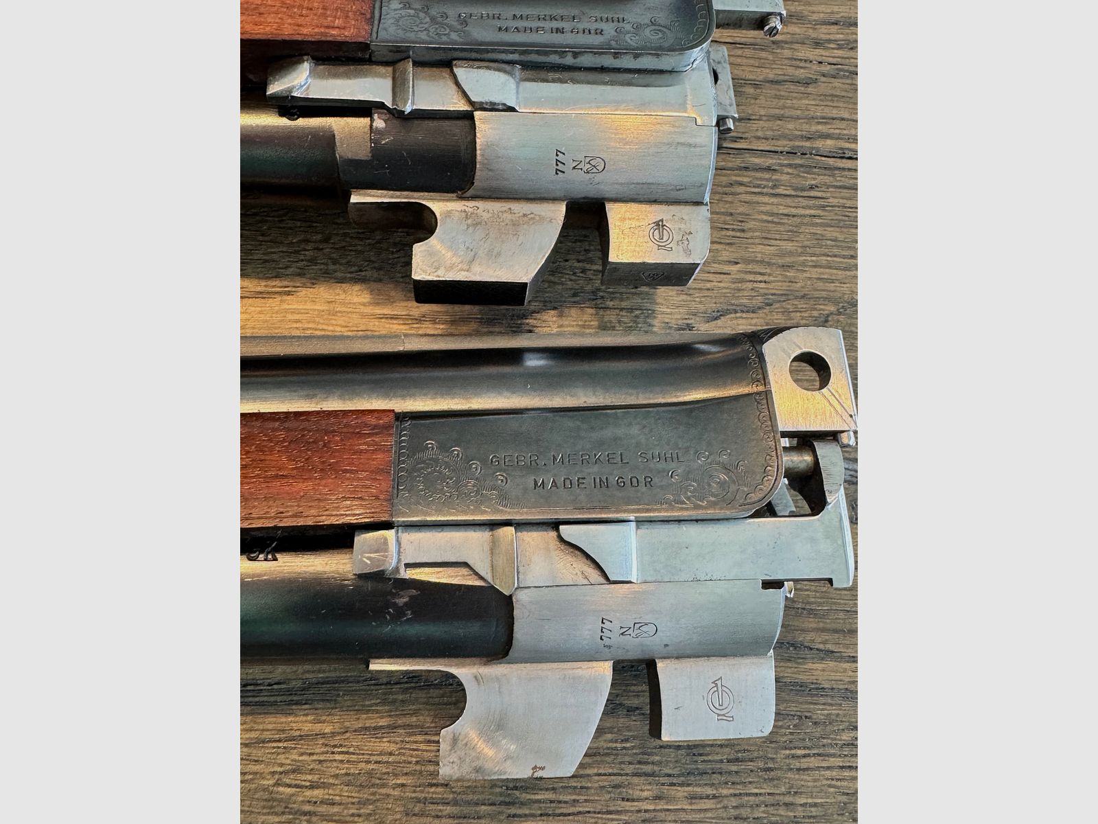 Połączenie książki myśliwskiej Gebrüder Merkel 211E