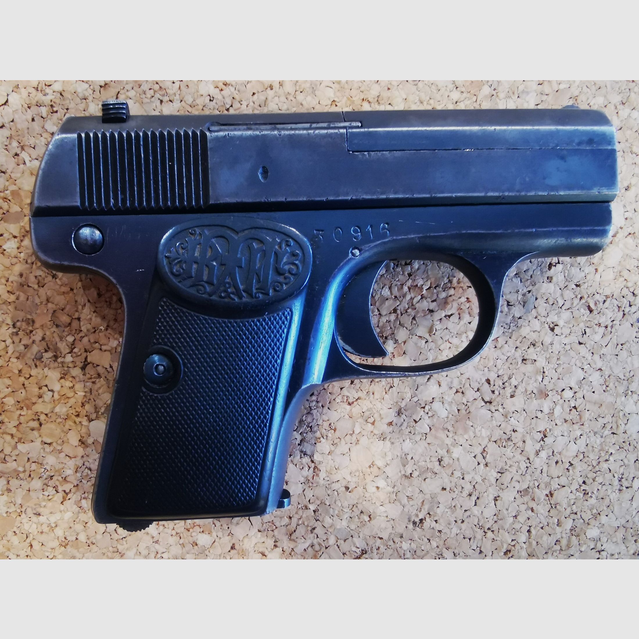 Pistolet semi-automatique Dreyse, image 1 sur 2
