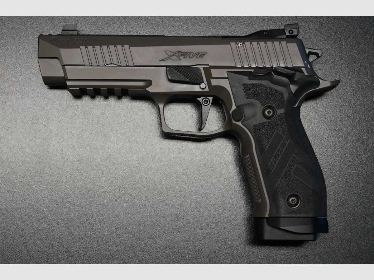 Sig Sauer P226 X-Five Legion, Bild 10 von 10