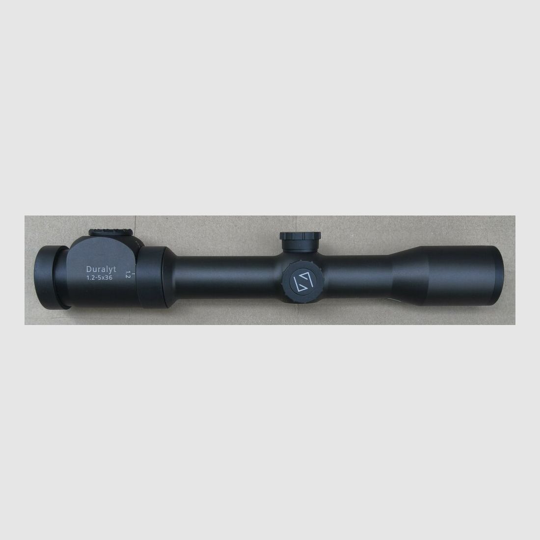 Carl Zeiss, Wetzlar Duralyt 1,2-5x36