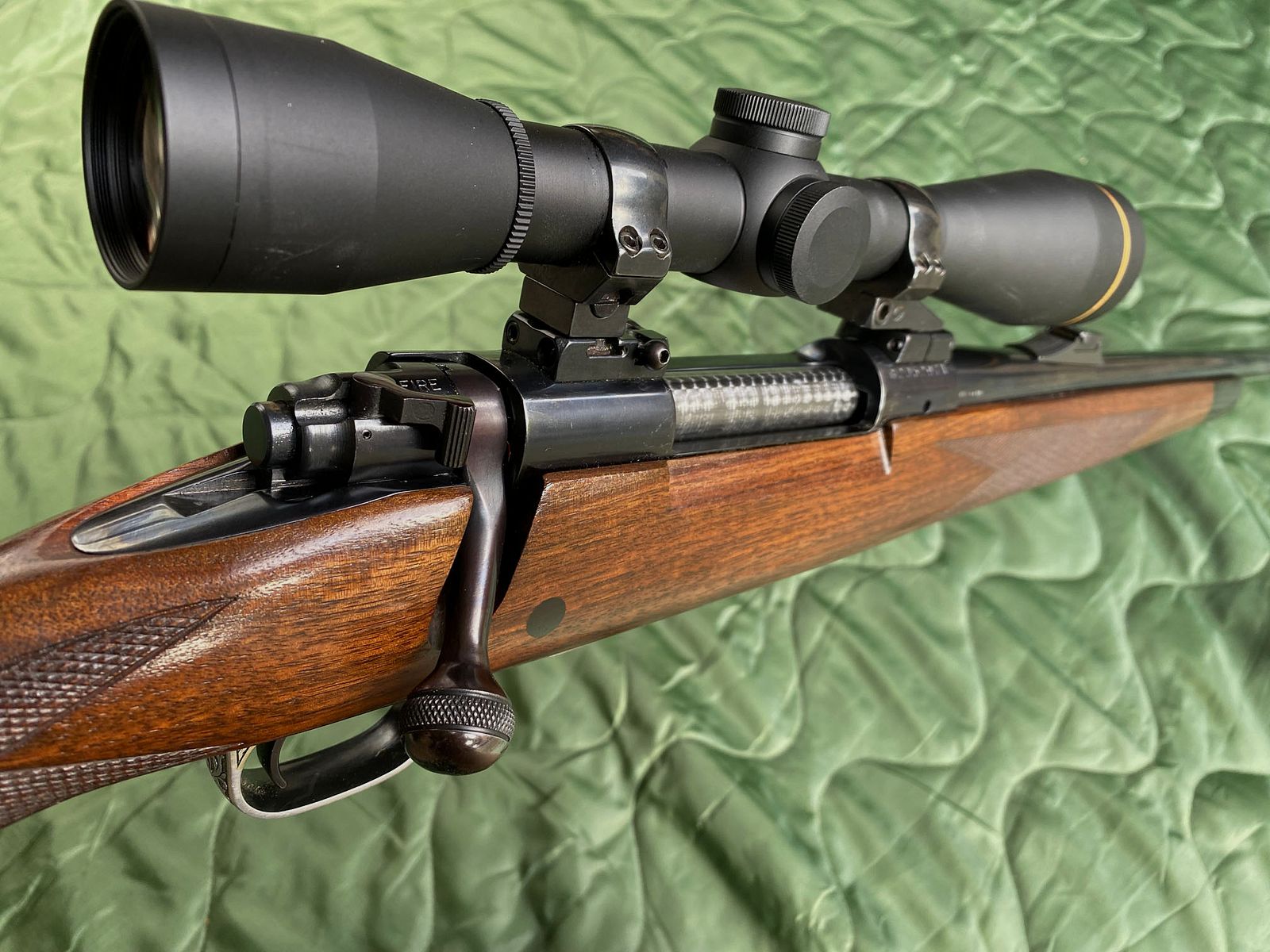 Winchester 70 - 7mm RemMag - Top Shooter! Sondergravur Steinbock! Timney