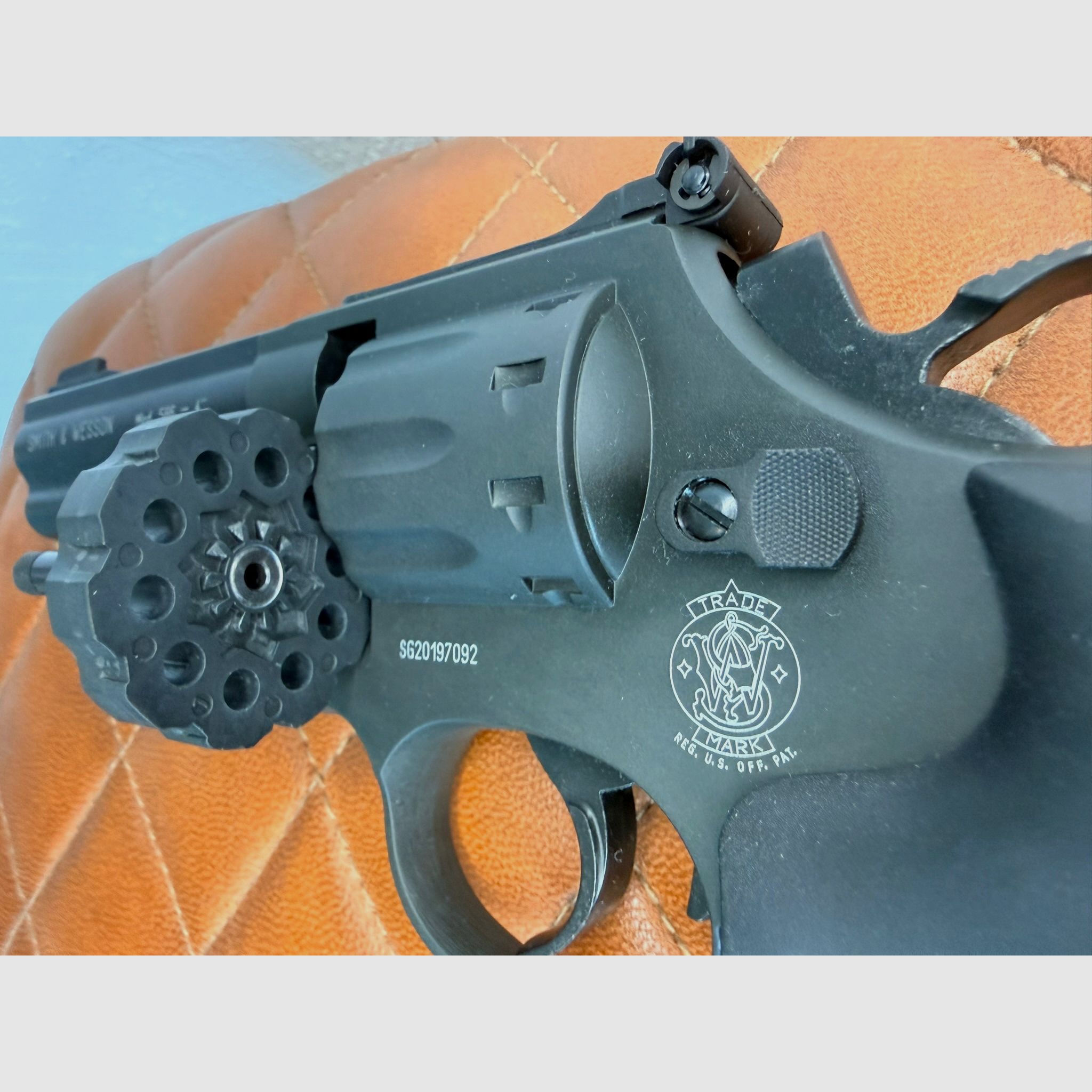 Co2 Revolver Smith & Wesson - 4 inch geblauwde 4,5 mm Diabolo