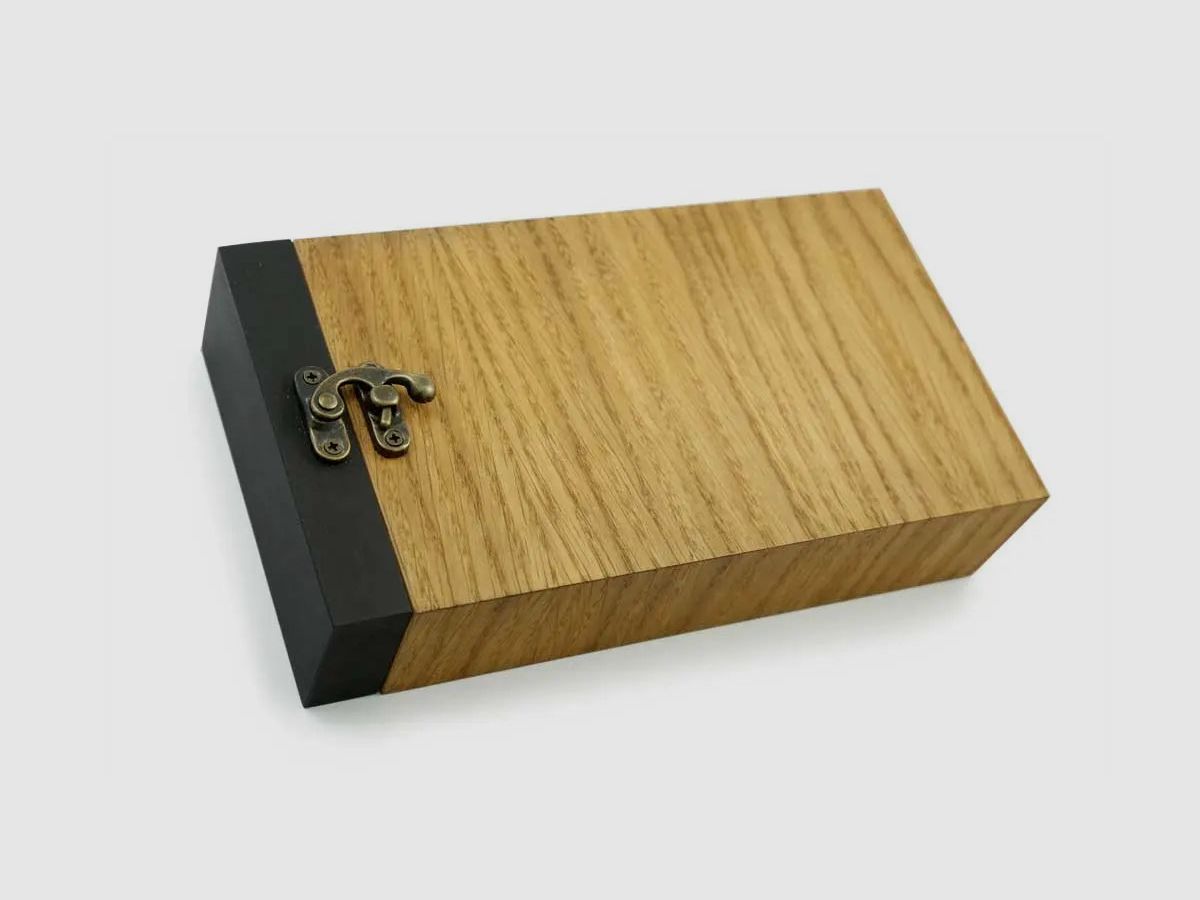 PUMA medici PM-edition, limitiert auf 50 Stück, Goldätzung, DAMASTEEL® DS93X™