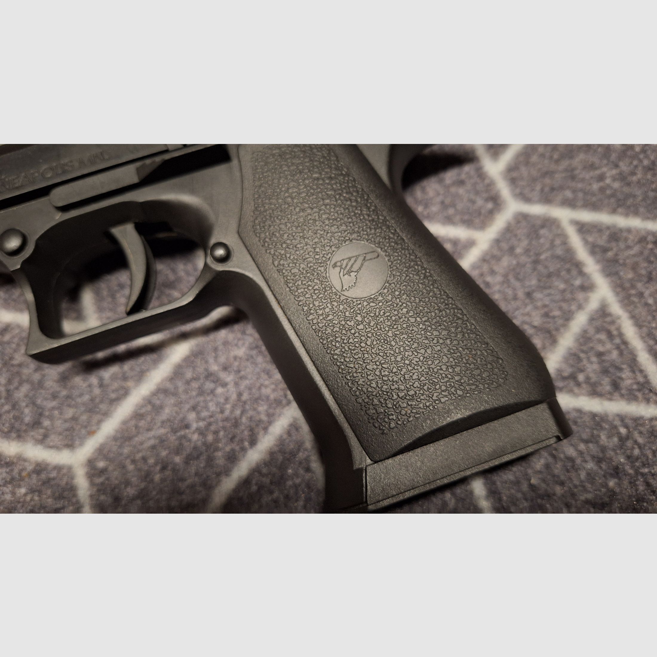 UMAREX Desert Eagle Magnum Research, Inc. - “Blow Back” - Diabolo