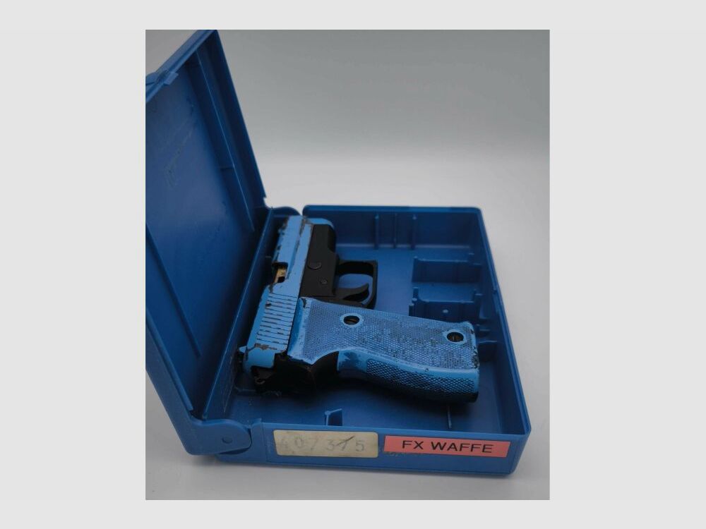 SIG Sauer P6 FX 9mmFX