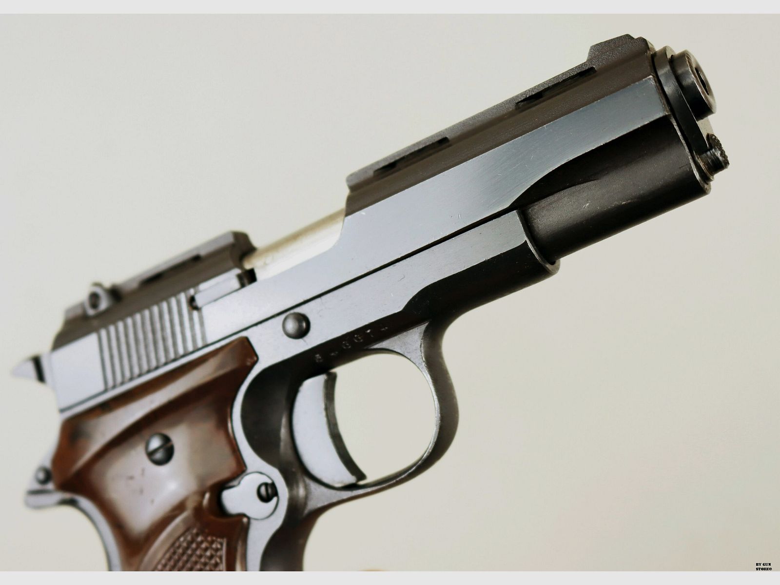 Pistolet Franchi Llama mod. pistolet automatyczny kal. 22 lr matr. 546674, zdjęcie 8 z 11