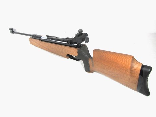 Match air rifle Feinwerkbau 300S in the junior-senior version