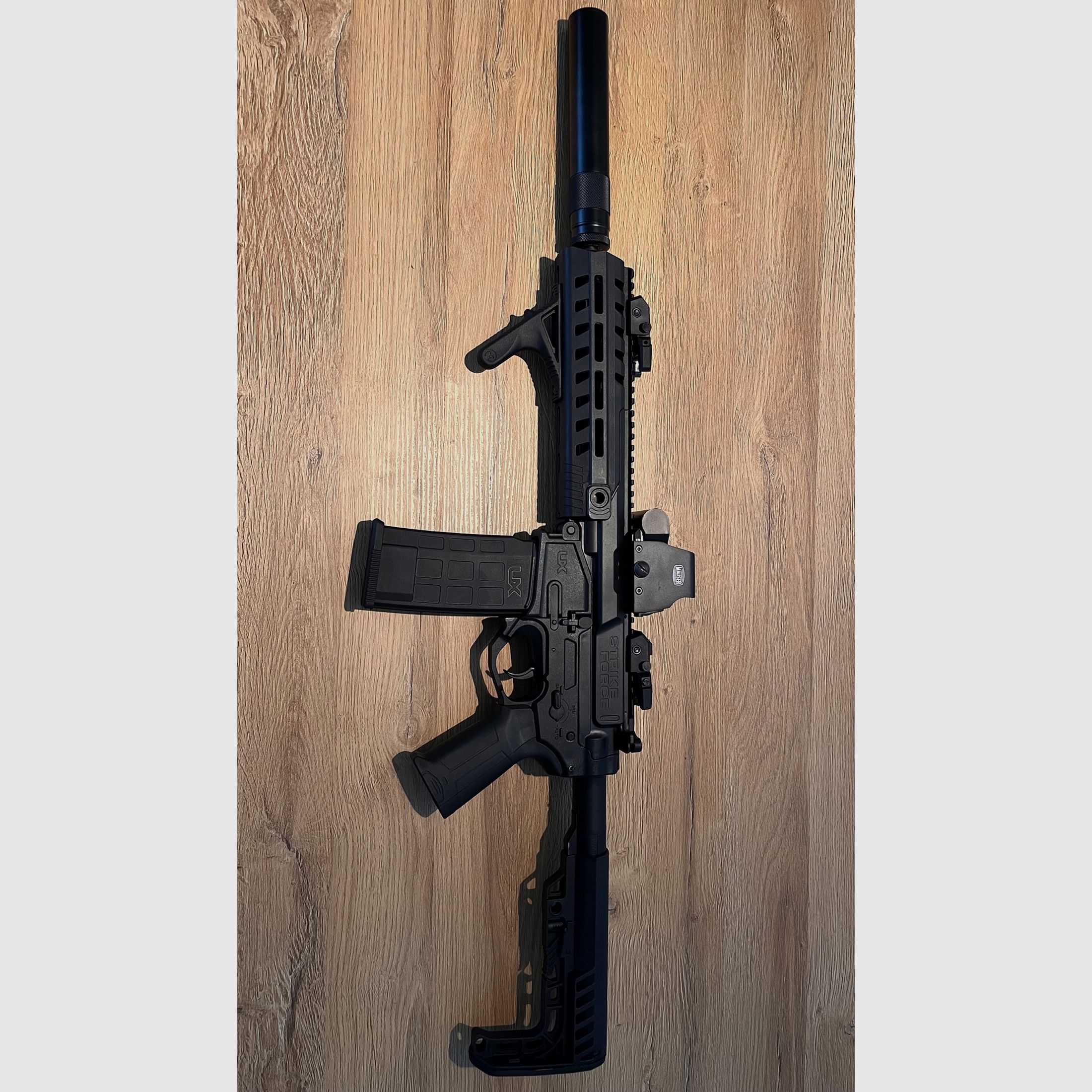 UX Strike Force CO2 Blowback wiatrówka 4,5mm BB, zdjęcie 1 z 3