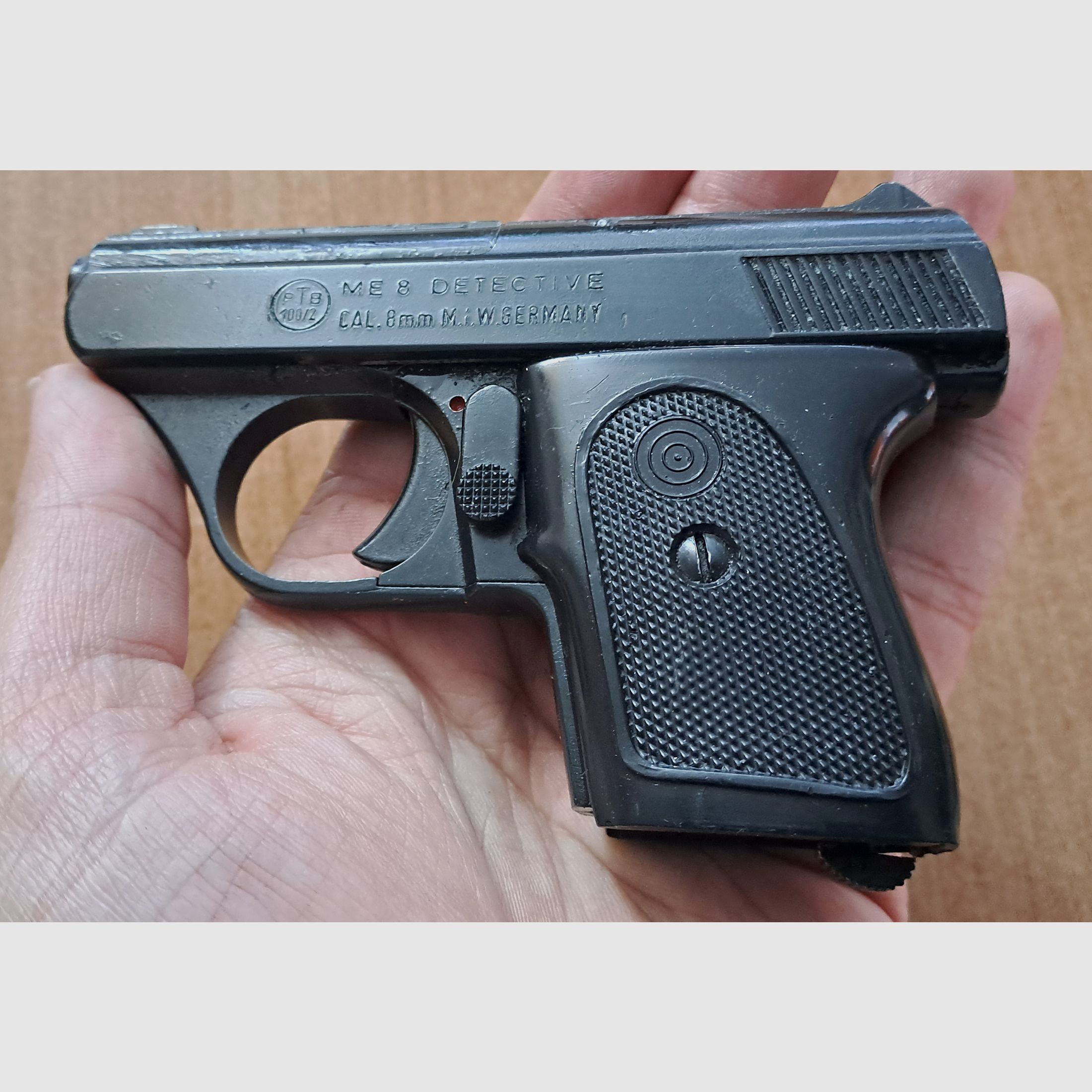 ME 8 Detective 8mm Knall im PTB 100/2