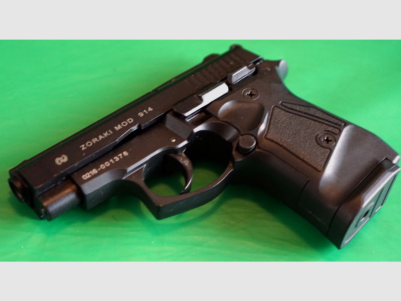 Zoraki 914 brüniert Schreckschusspistole 9 mm P.A.K. alte PTB 972 mit Koffer