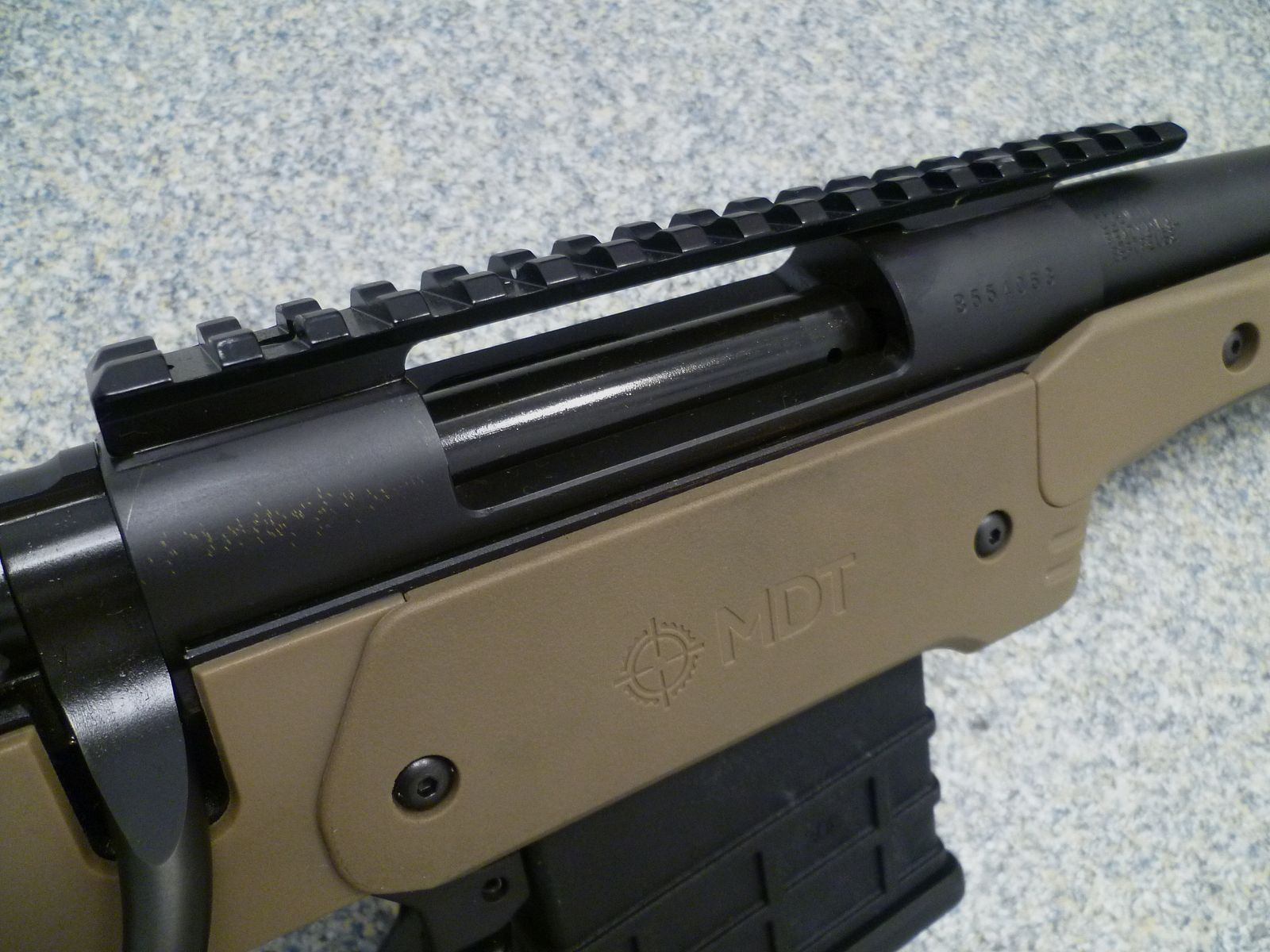 Repetitiegeweer Howa 1500 .308 Win in het MTD XRS Chassis Systeem