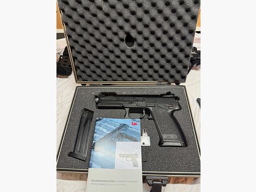 Heckler & Koch Pistole Mark 23 mit 2 Visierungen, Original und Mikro LPA
