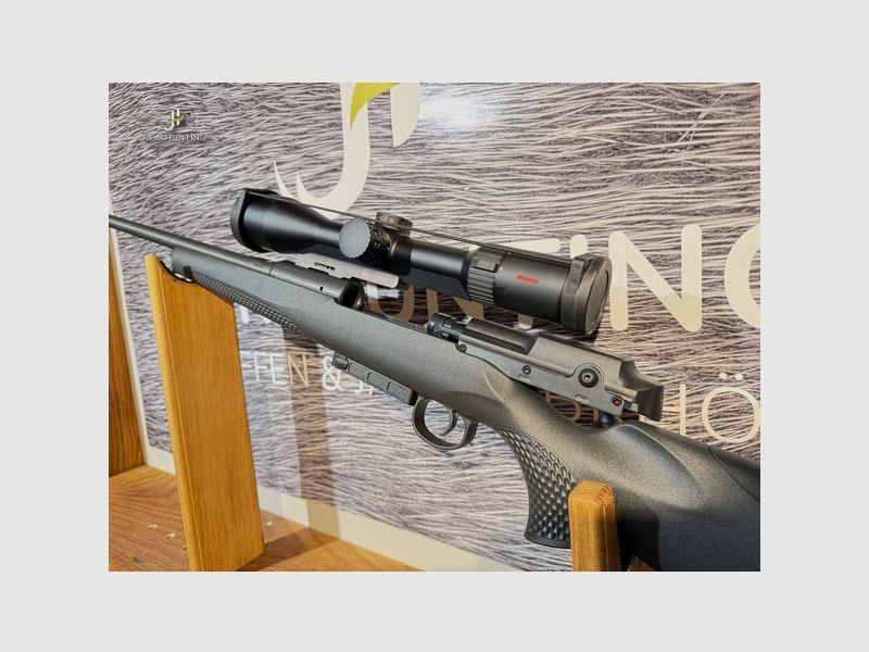 Mauser M25 Extreme; Minox RS4 2,5-10x50 S