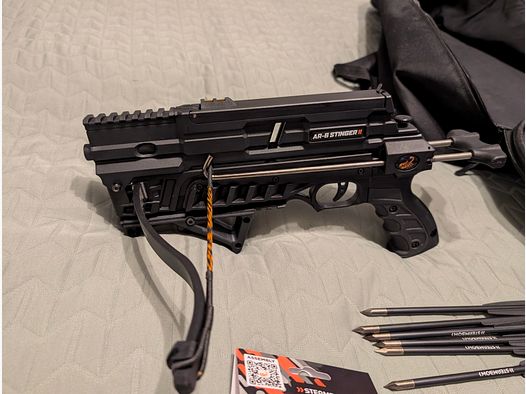 Steambow Stinger 2 Compact - Zestaw kompletny z dużą ilością akcesoriów (35/55/75 LB), refleks, laser, 15 bełtów (węgiel), uchwyt przedni