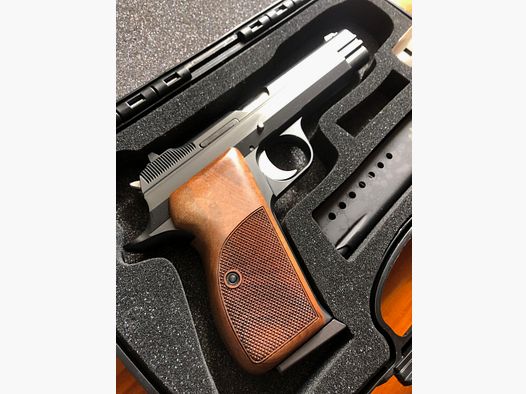 Sig Sauer P210 Legend (Eckernförde)