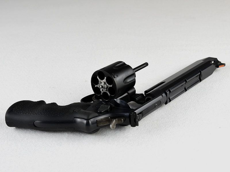 Smith & Wesson 629 Stealth Hunter Performance Center